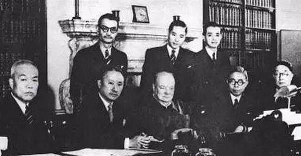 1933年北大校長蔣夢麟拋棄發妻，娶好友遺孀為妻，結局如何？