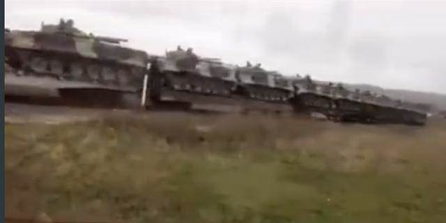 大量坦克集結邊境！俄羅斯做進攻烏克蘭的準備，美軍要挑起大戰？