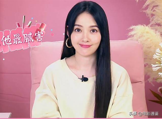 向太幫忙帶孫女，37歲郭碧婷露面營業，面色紅潤氣質絕絕子