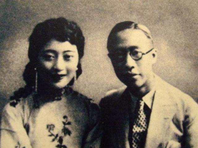 1953年，清潔工劉振東的妻子因病去世，臨終遺言：我曾是末代皇妃